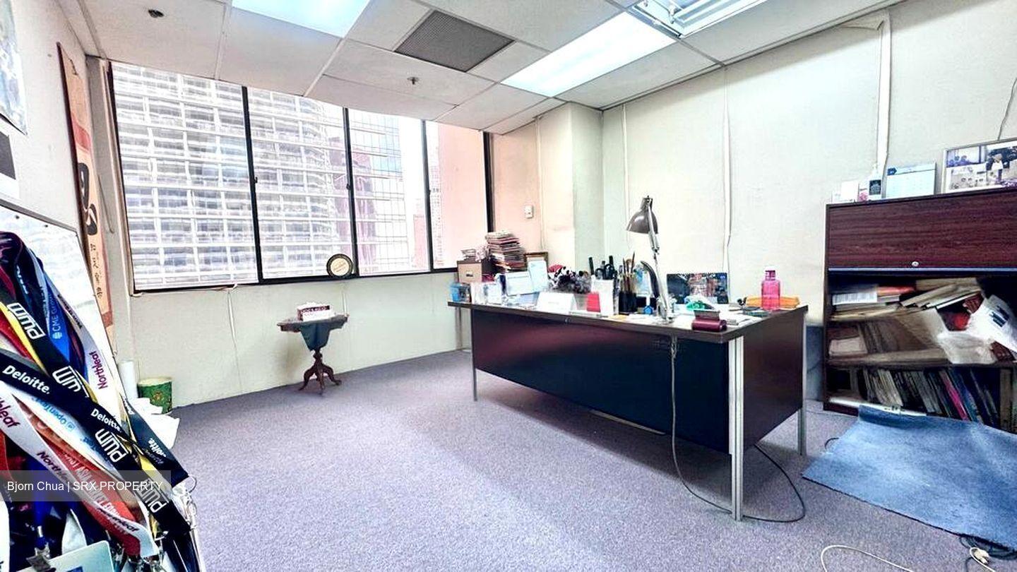 International Plaza (D2), Office #461390241